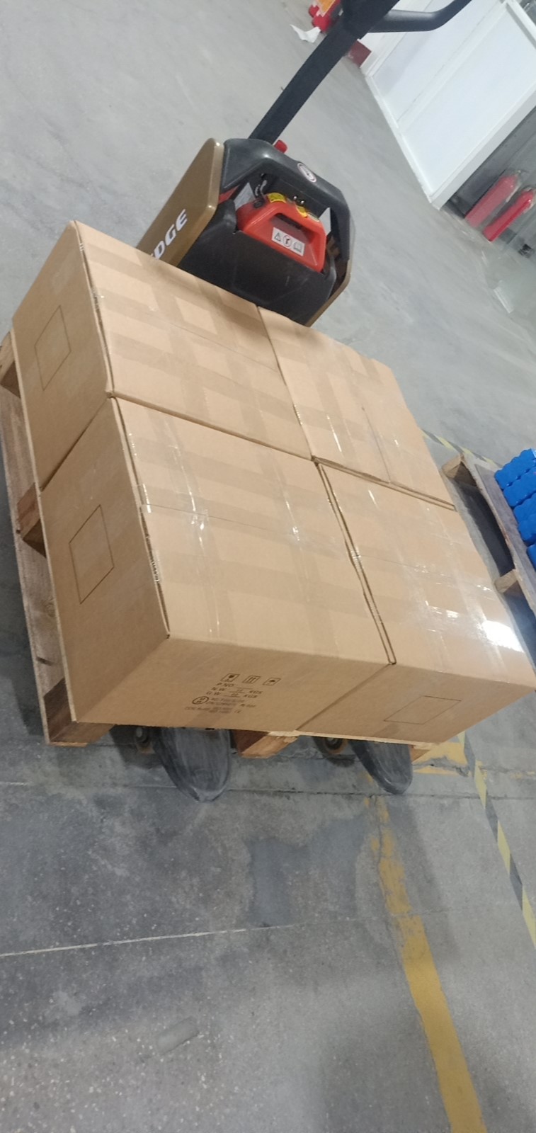 4 sets 48V100Ah battery shipped to Australia