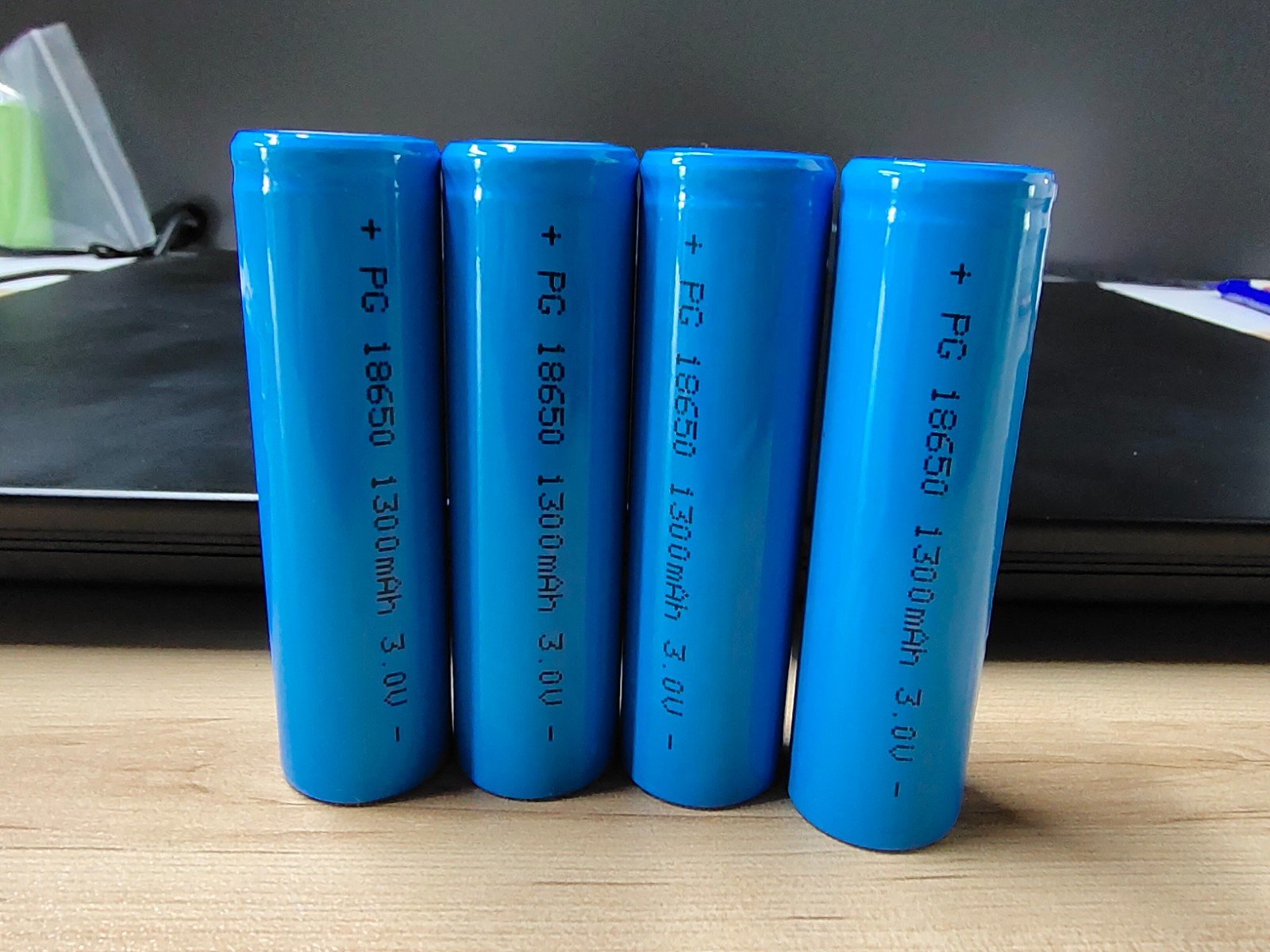 18650-1200mah-2.jpg